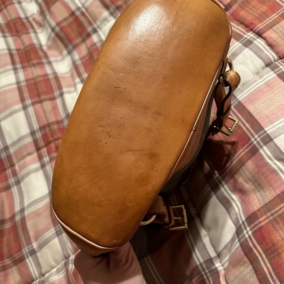 Louis Vuitton Montsouris MM - Picture 5 of 9